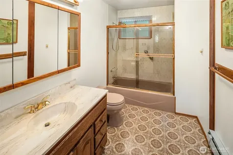 20717 SE 222nd Street Maple Valley WA 98038