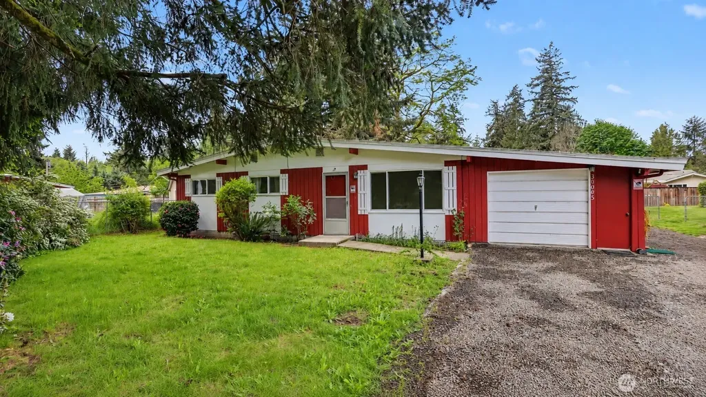 31045 42nd Avenue S Auburn WA 98001