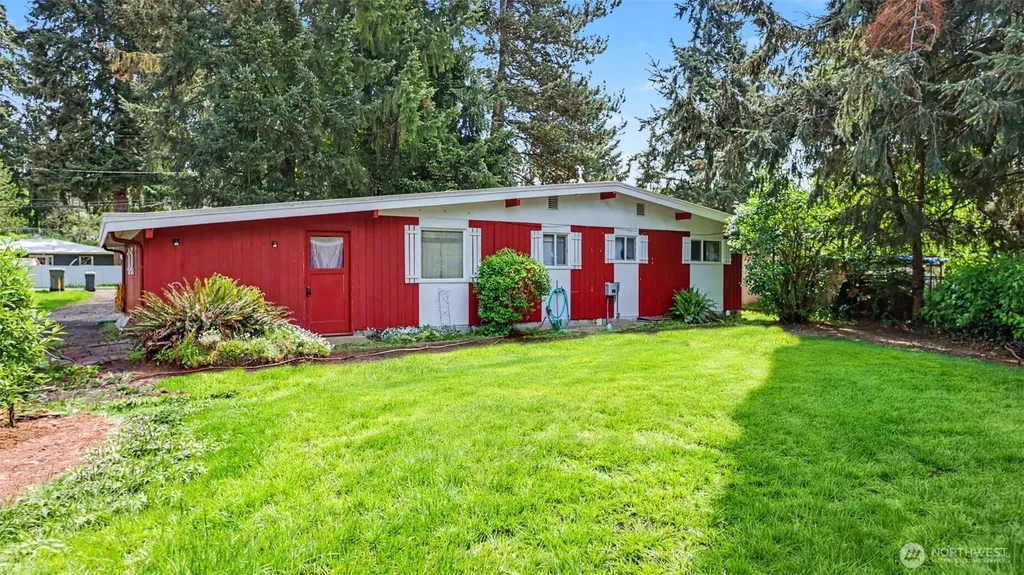 31045 42nd Avenue S Auburn WA 98001