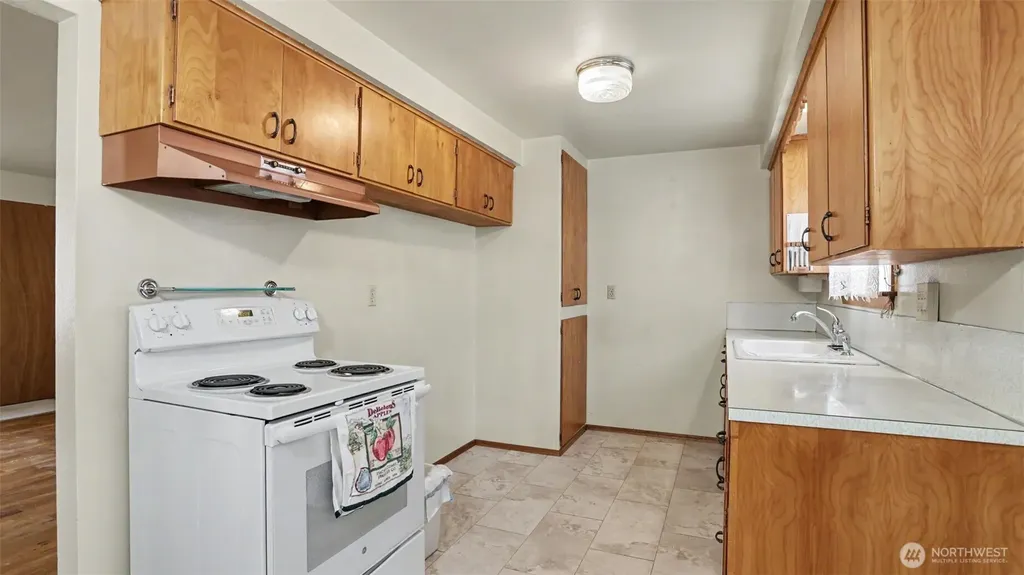 31045 42nd Avenue S Auburn WA 98001