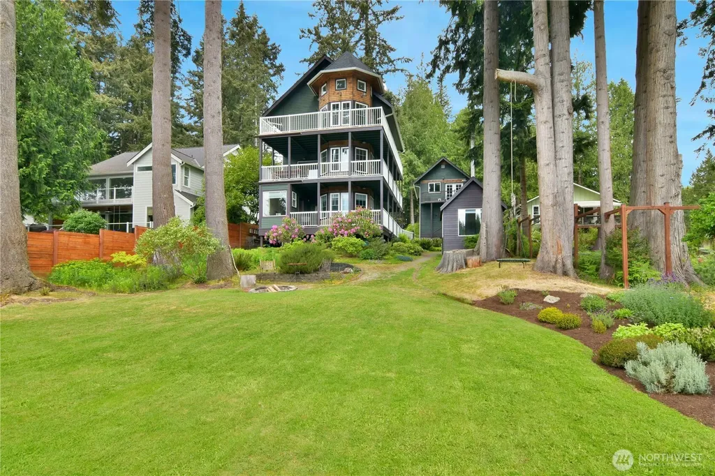 8408 317th Place NW Stanwood WA 98292