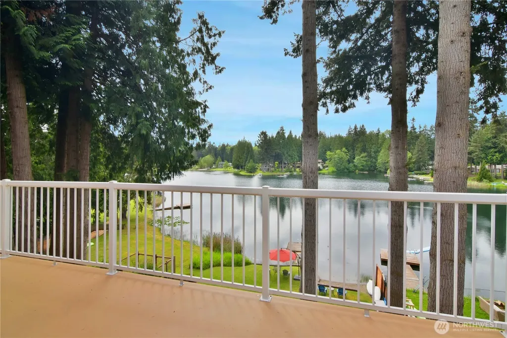 8408 317th Place NW Stanwood WA 98292