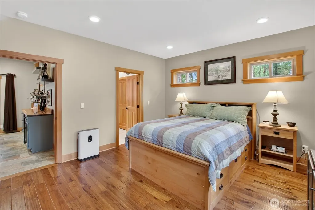 100 White Pine Drive Ronald WA 98940