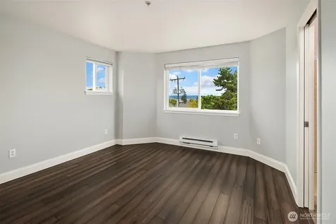 1818 18th Avenue Seattle WA 98122