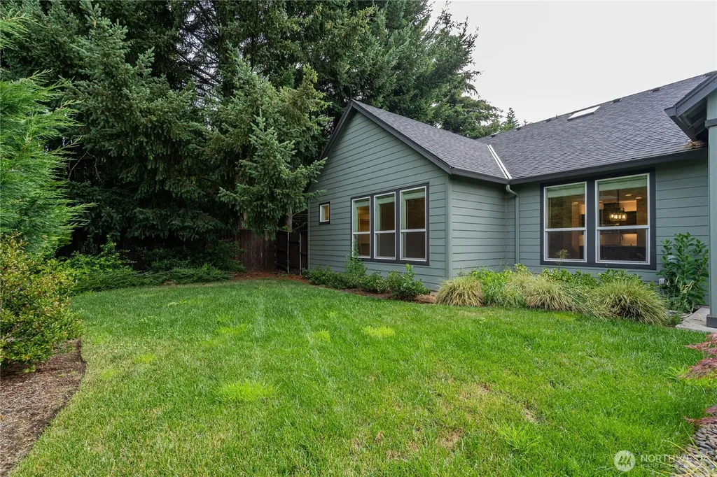 10816 NE 103rd Court Vancouver WA 98662