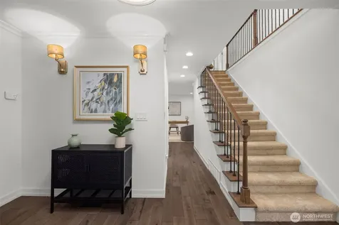 8533 76th Place Mercer Island WA 98040