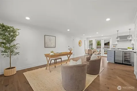 8533 76th Place Mercer Island WA 98040
