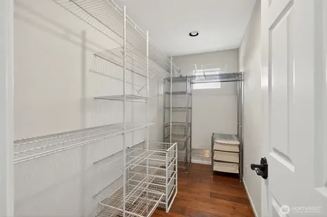 7700 California Avenue SW Seattle WA 98136