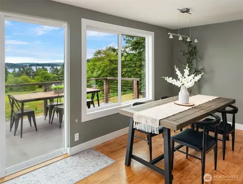 9600 SW 268th Street Vashon WA 98070