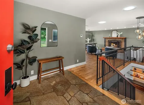 9600 SW 268th Street Vashon WA 98070