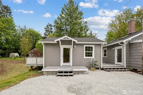 1409 E Dallman Road Camano Island WA 98282