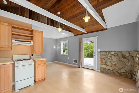 1409 E Dallman Road Camano Island WA 98282