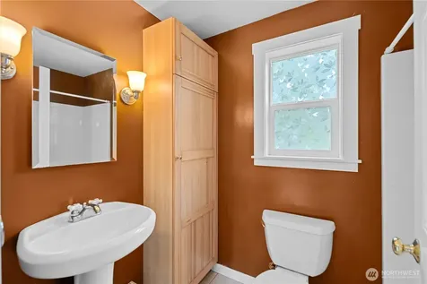 1409 E Dallman Road Camano Island WA 98282