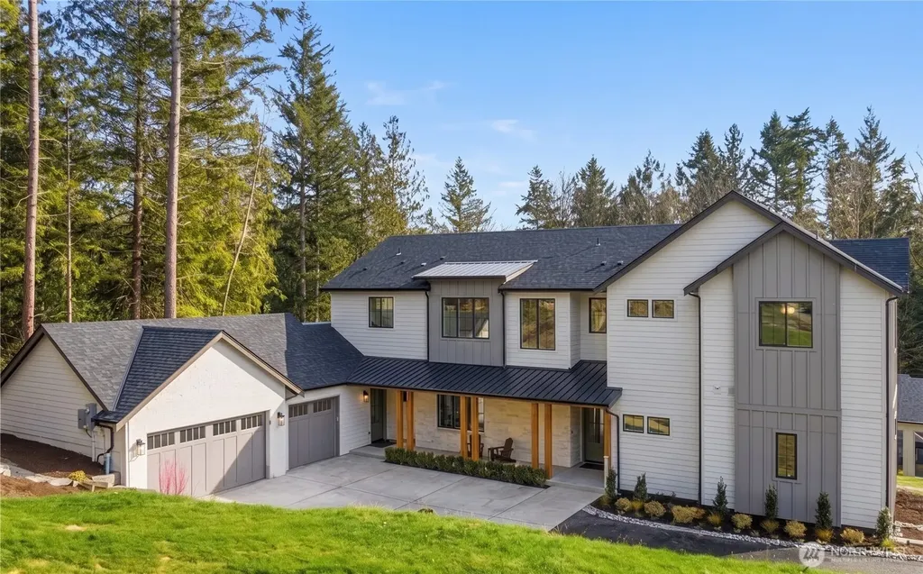 26030 NE 29th Place Redmond WA 98053