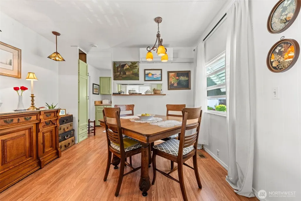 3702 Hunt Street NW Gig Harbor WA 98335