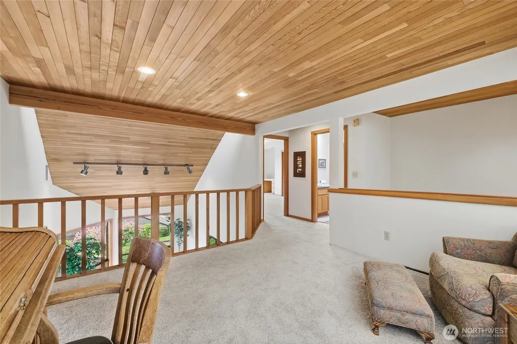 9520 Odin Way Bothell WA 98011