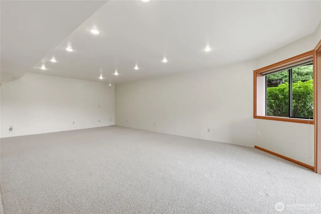 9520 Odin Way Bothell WA 98011