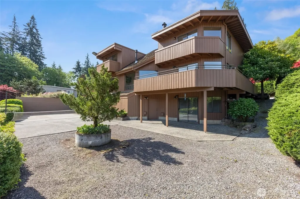 9520 Odin Way Bothell WA 98011