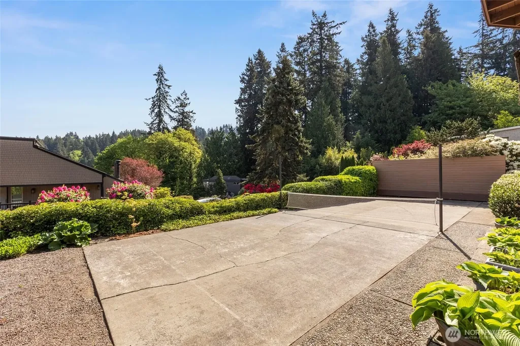 9520 Odin Way Bothell WA 98011
