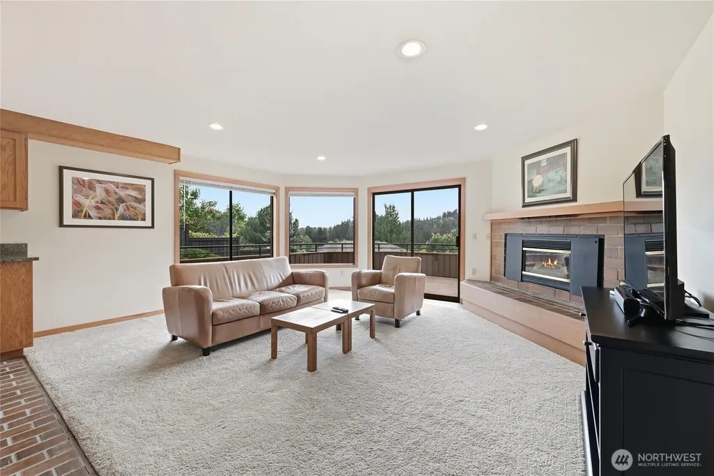 9520 Odin Way Bothell WA 98011