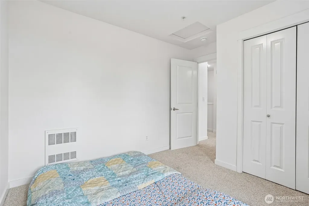 2460 NE Park Drive Issaquah WA 98029