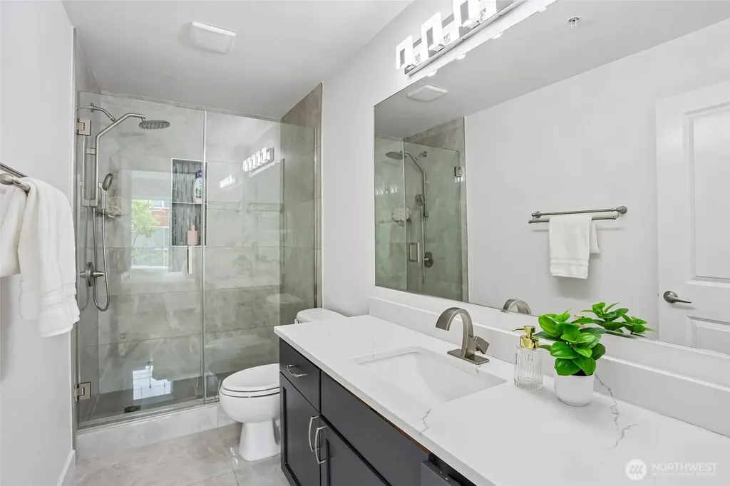 2460 NE Park Drive Issaquah WA 98029