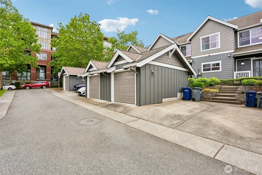 2460 NE Park Drive Issaquah WA 98029