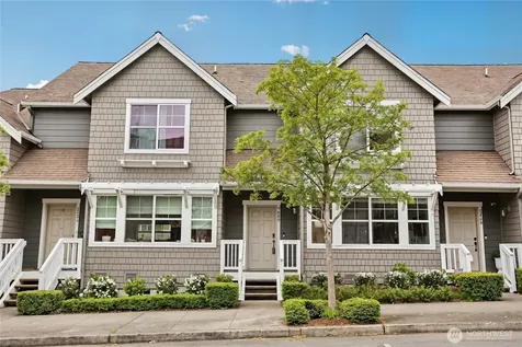 2460 NE Park Drive Issaquah WA 98028