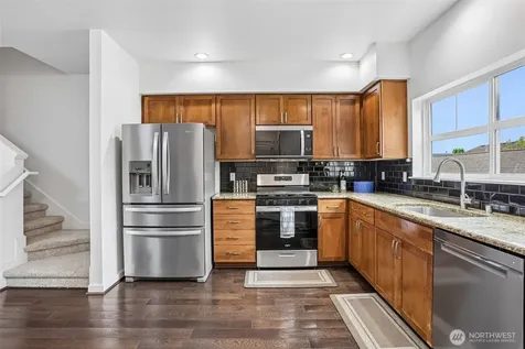 2460 NE Park Drive Issaquah WA 98028