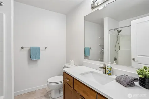 2460 NE Park Drive Issaquah WA 98028