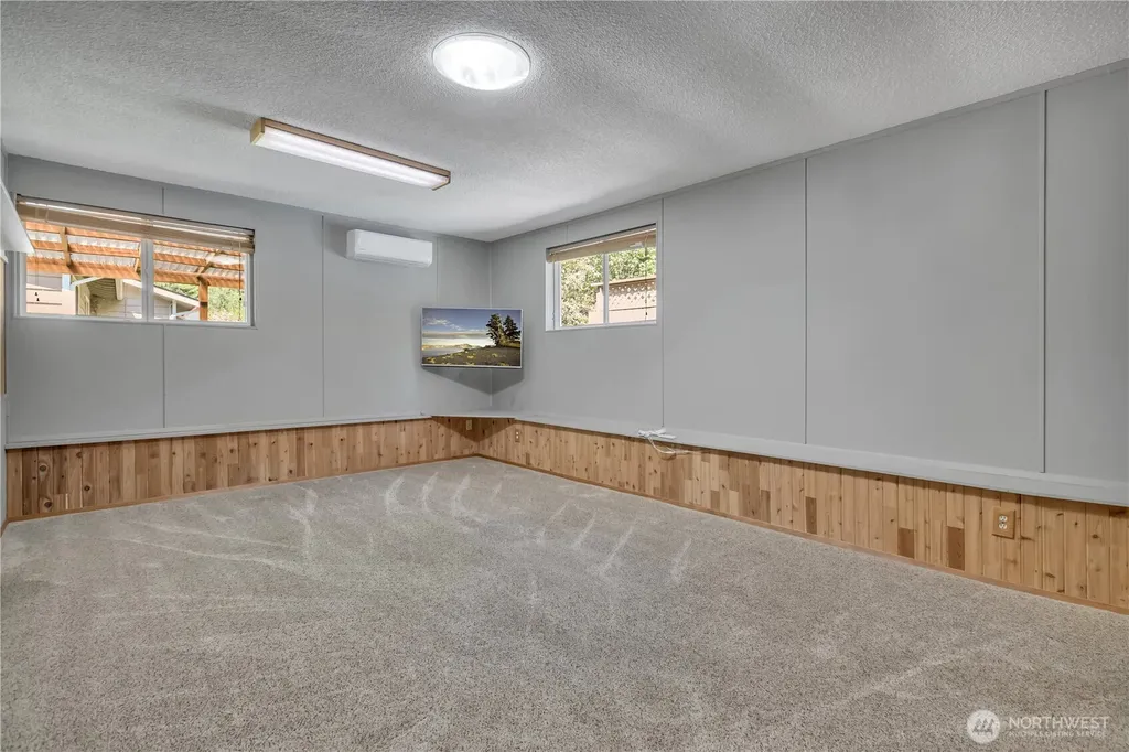 31032 228th Avenue SE Black Diamond WA 98010
