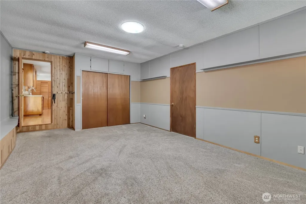 31032 228th Avenue SE Black Diamond WA 98010