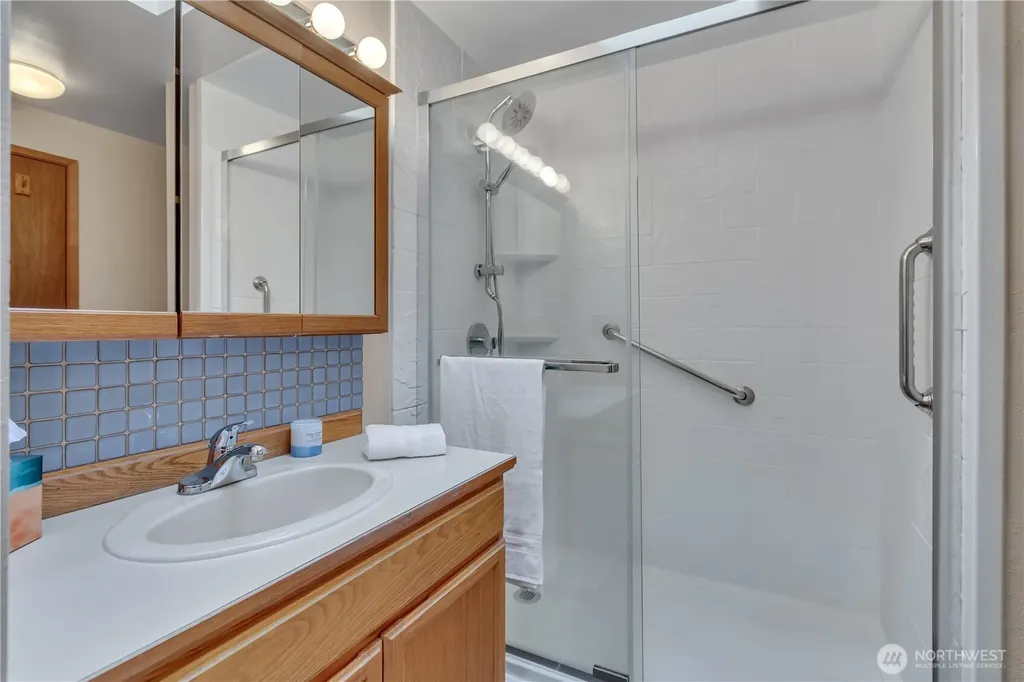 31032 228th Avenue SE Black Diamond WA 98010