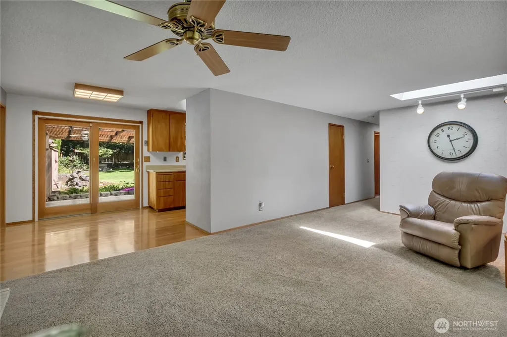 31032 228th Avenue SE Black Diamond WA 98010