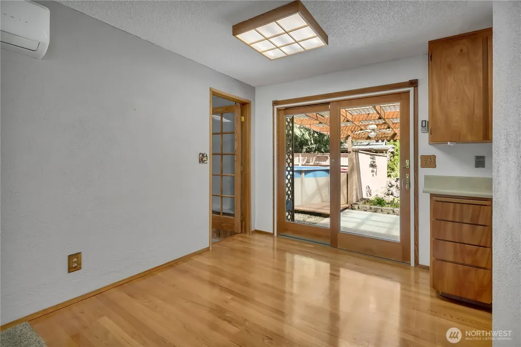31032 228th Avenue SE Black Diamond WA 98010