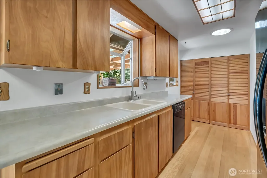 31032 228th Avenue SE Black Diamond WA 98010