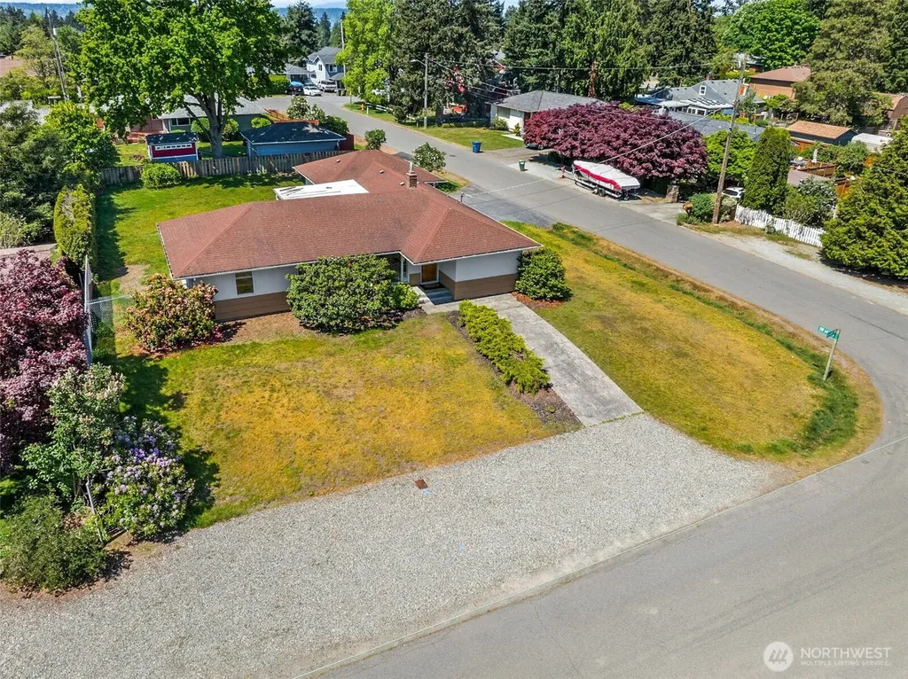 14205 11th Avenue SW Burien WA 98166