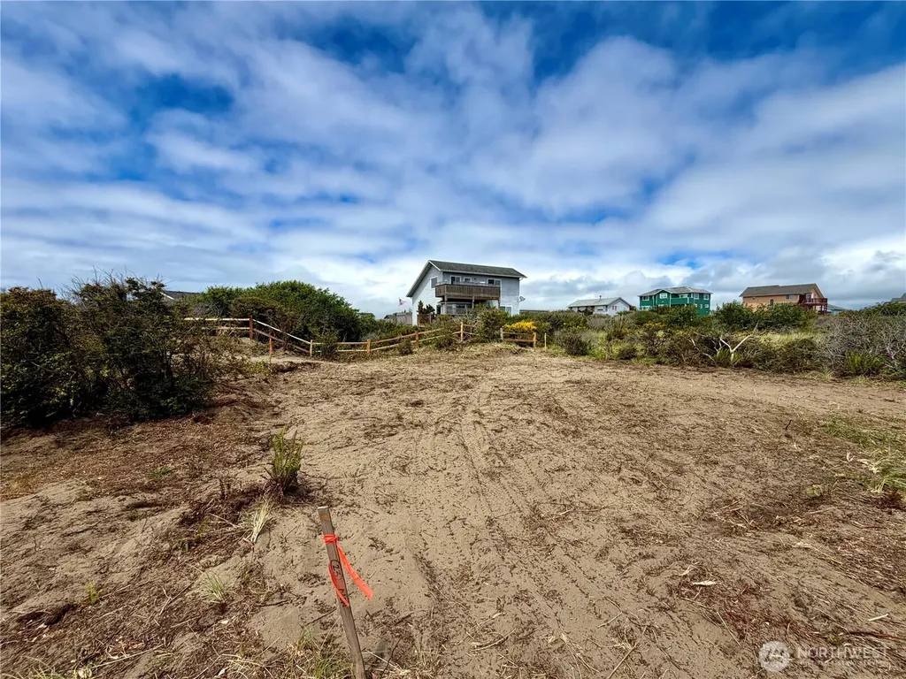 408 N Bel Air Loop SW Ocean Shores WA 98569