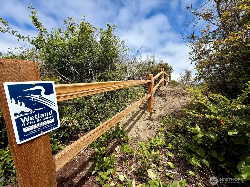 408 N Bel Air Loop SW Ocean Shores WA 98569