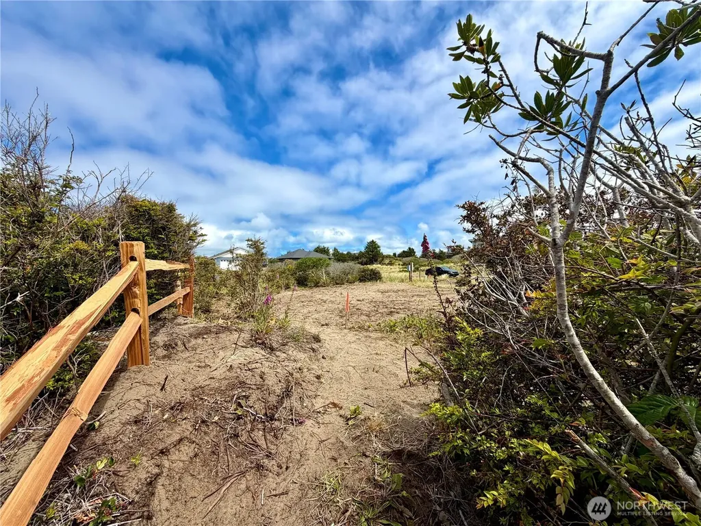 408 N Bel Air Loop SW Ocean Shores WA 98569