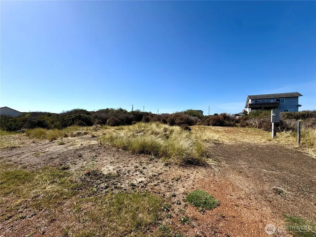 408 N Bel Air Loop SW Ocean Shores WA 98569