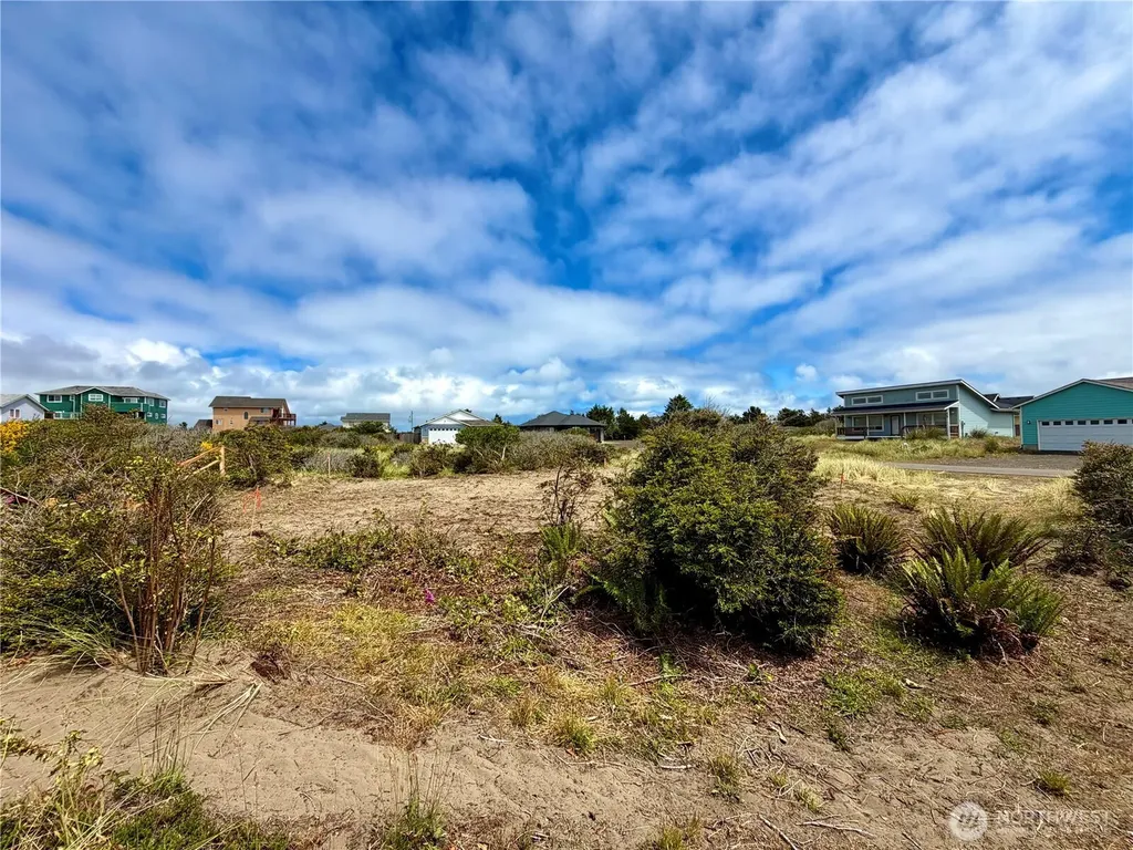 408 N Bel Air Loop SW Ocean Shores WA 98569