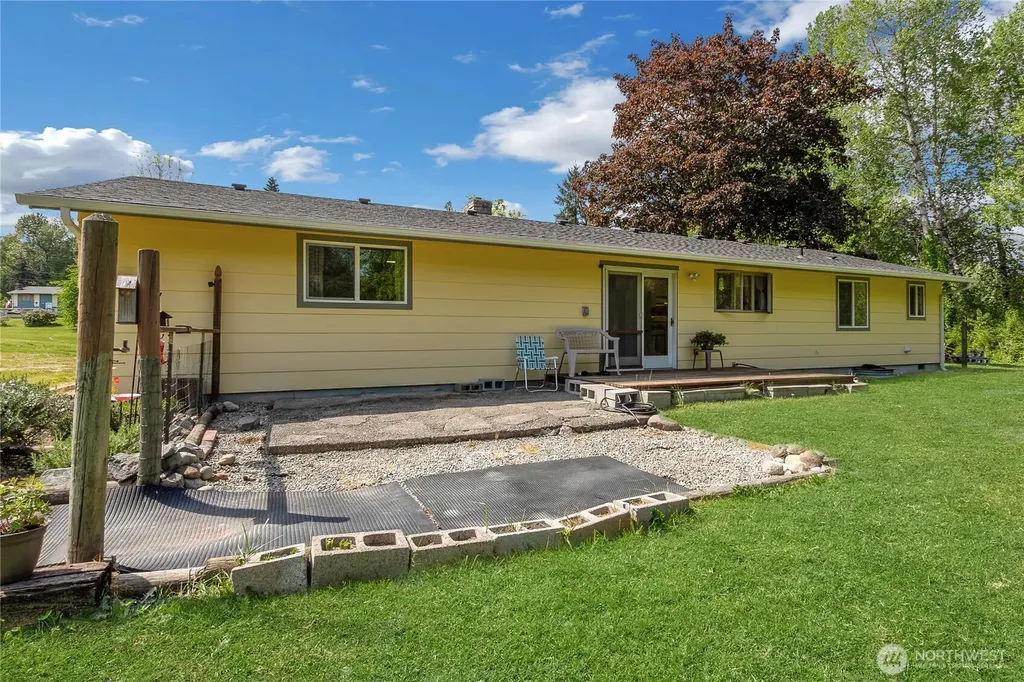 33109 78th Avenue S Roy WA 98580