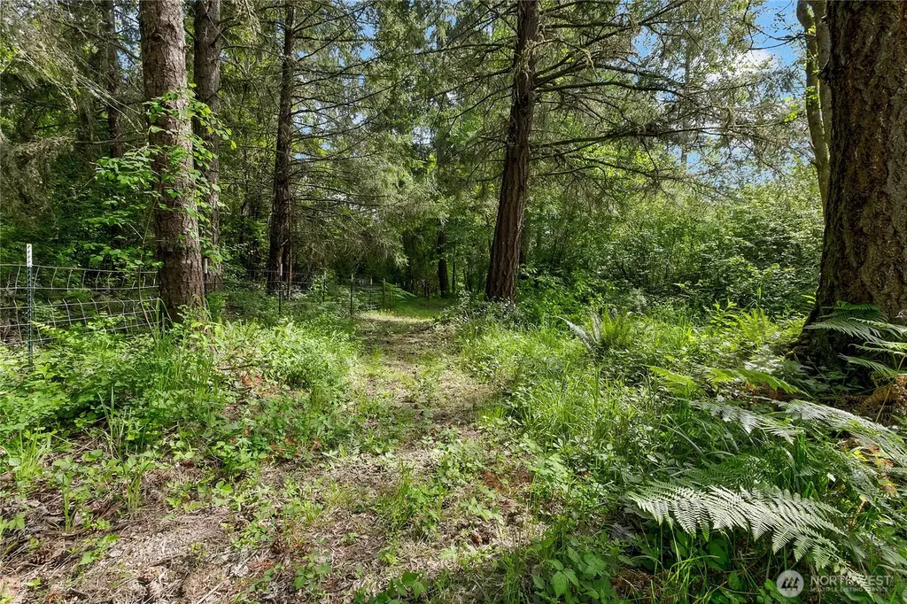33109 78th Avenue S Roy WA 98580