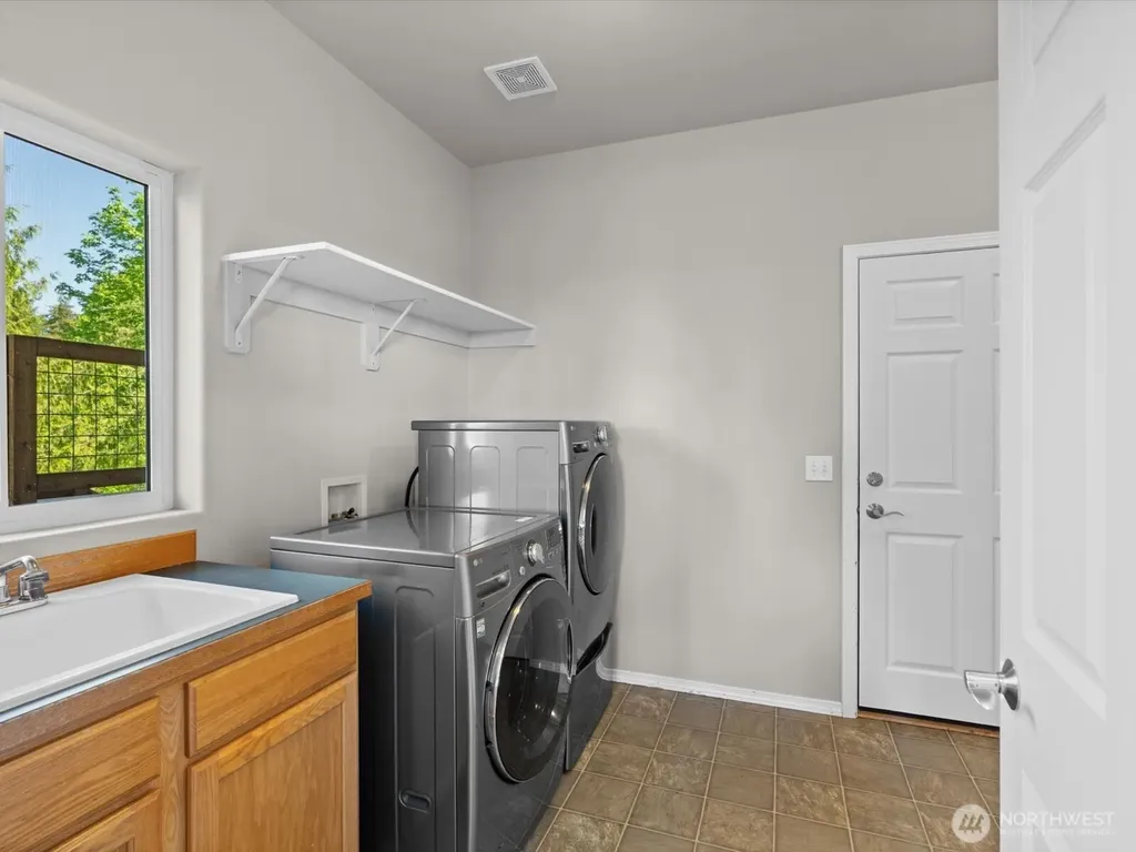 1003 Haven Heights Drive Sequim WA 98382