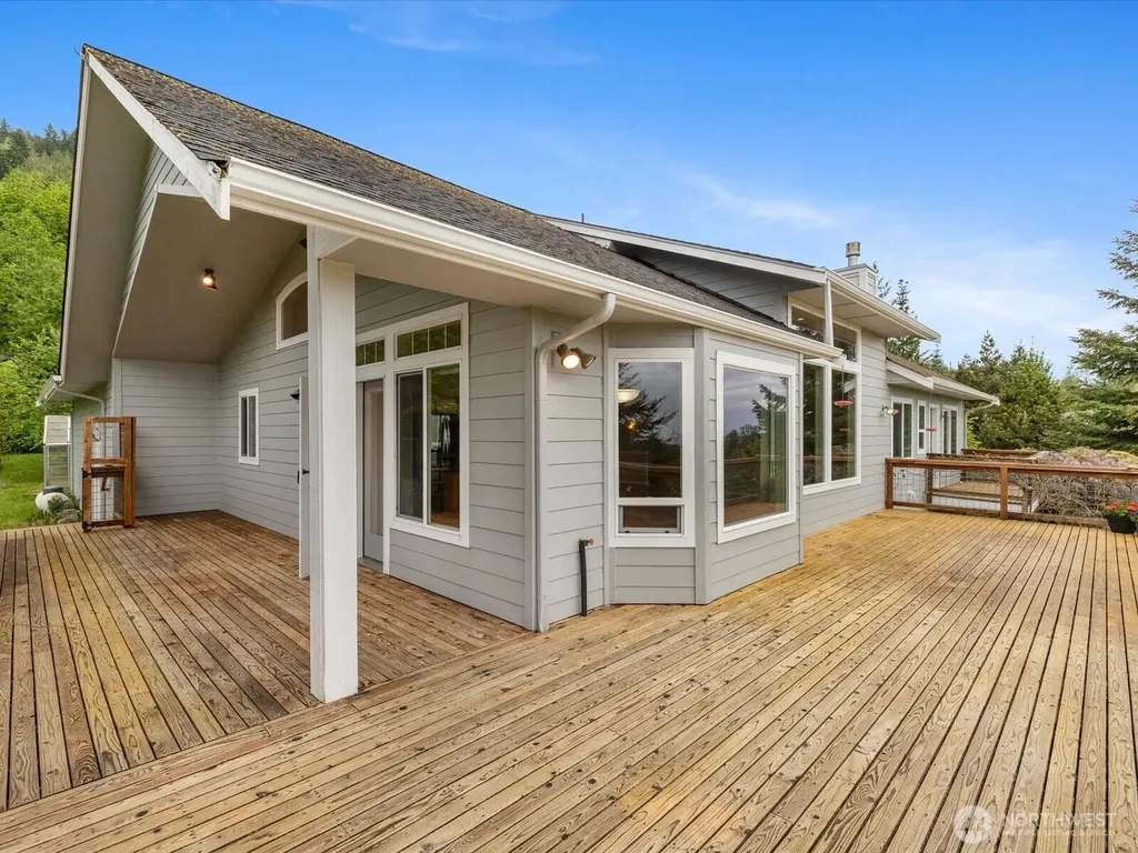 1003 Haven Heights Drive Sequim WA 98382