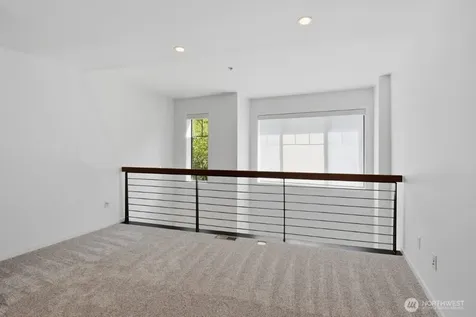 10575 NE 12th Place Bellevue WA 98004