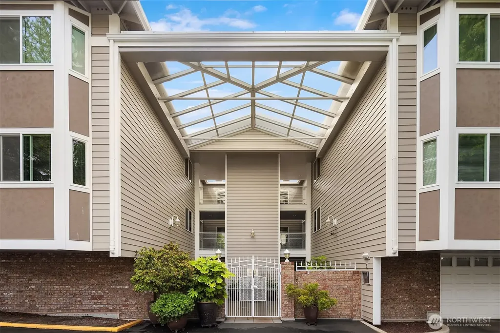 402 3rd Avenue S Edmonds WA 98020