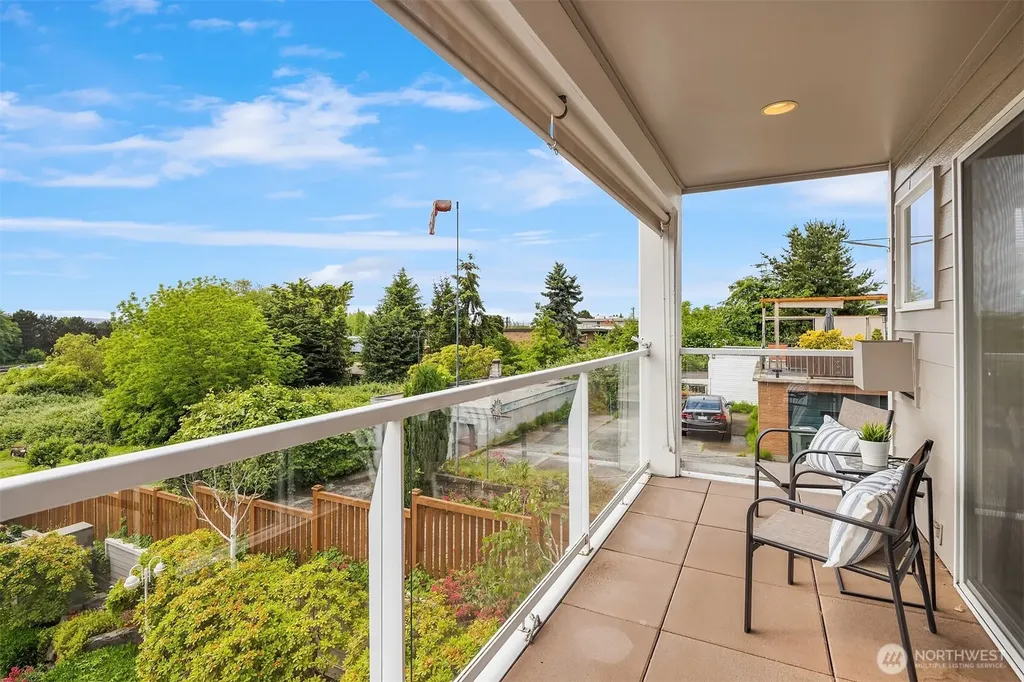 402 3rd Avenue S Edmonds WA 98020