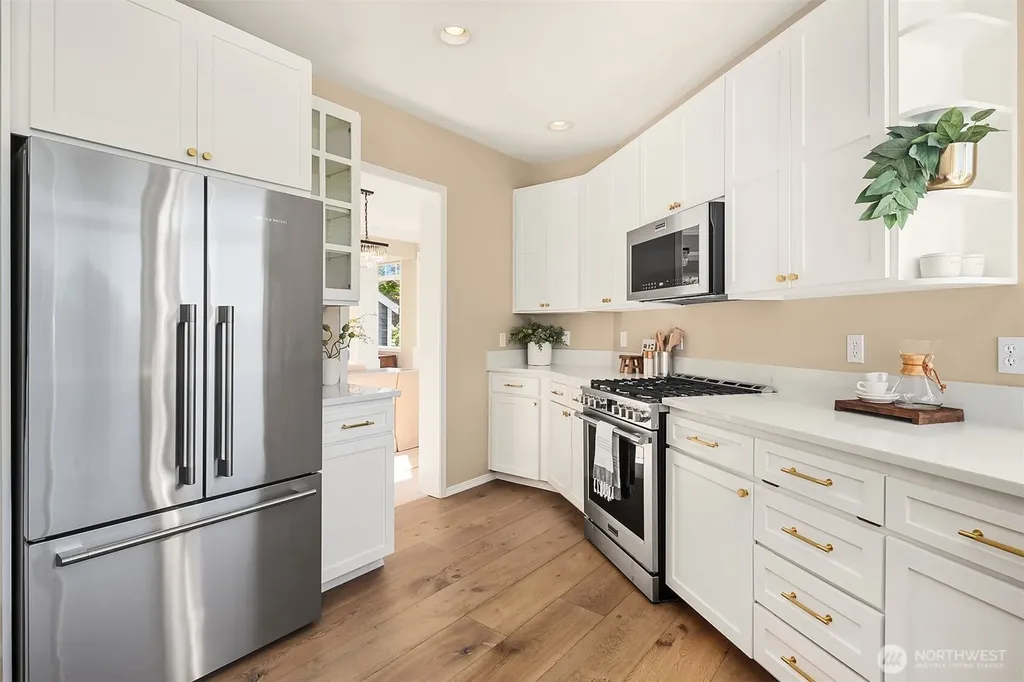 2112 N 64th Street Seattle WA 98103